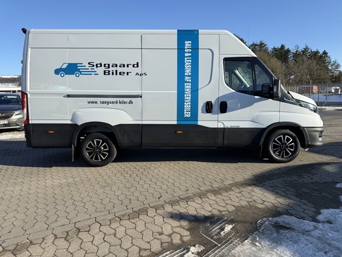 Iveco Daily-DD91241, Udlejning af biler til private og erhverv - billede 1